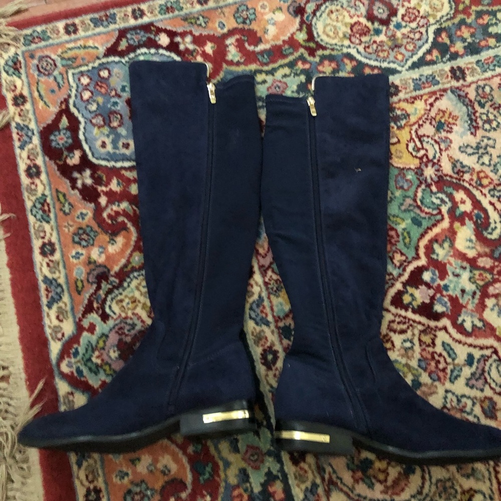 Marc fisher suede boots